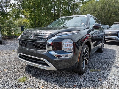 2025 Mitsubishi Outlander PHEV Base
