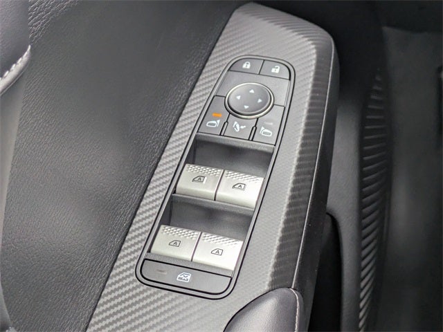 2025 Mitsubishi Outlander PHEV Base