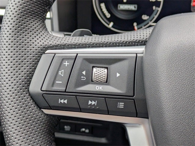 2025 Mitsubishi Outlander PHEV Base