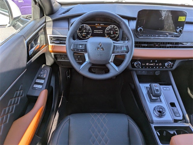 2025 Mitsubishi Outlander PHEV SEL