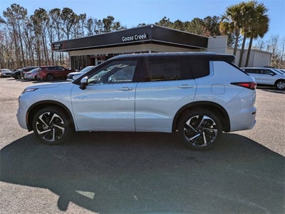 2025 Mitsubishi Outlander PHEV SEL