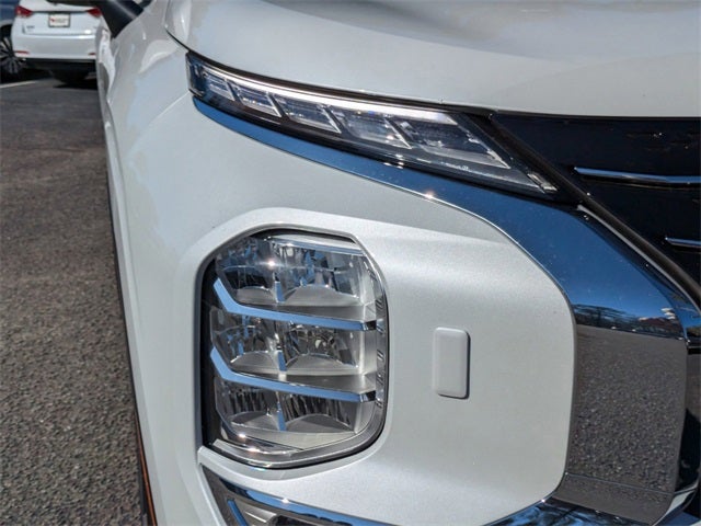 2025 Mitsubishi Outlander PHEV SEL
