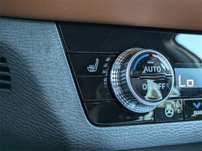 2025 Mitsubishi Outlander PHEV SEL