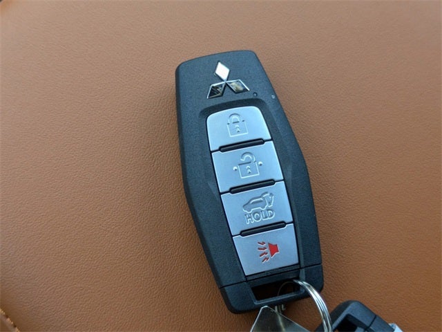 2025 Mitsubishi Outlander PHEV SEL