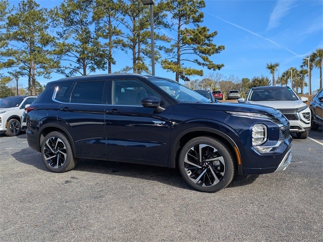 2025 Mitsubishi Outlander PHEV Base