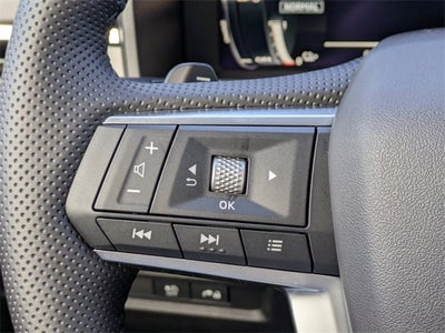 2025 Mitsubishi Outlander PHEV Base