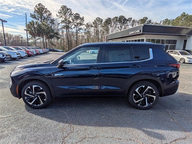 2025 Mitsubishi Outlander PHEV Base