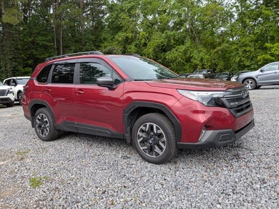 2025 Subaru Forester Premium