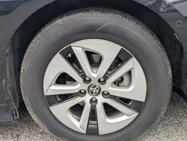 2017 Toyota Prius Two