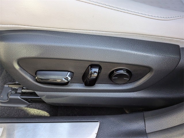 2021 Lexus UX 200 Base