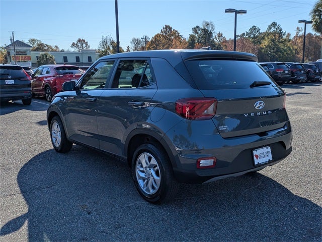 2026 Hyundai Venue SE