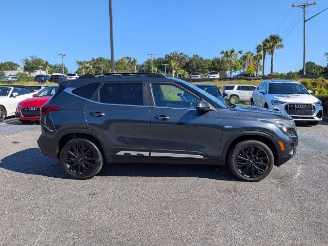 2022 Kia Seltos Nightfall