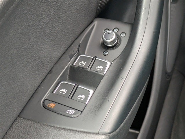 2015 Audi Q3 2.0T Prestige quattro