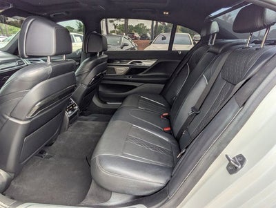 2020 BMW 7 Series 740i