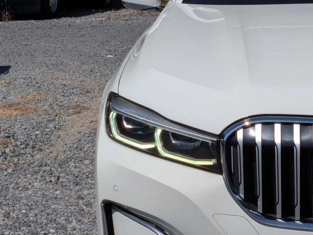 2022 BMW 7 Series 740i xDrive