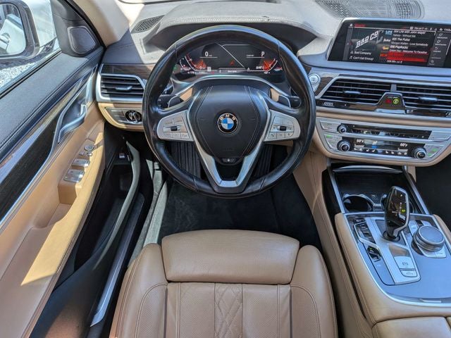 2022 BMW 7 Series 740i xDrive