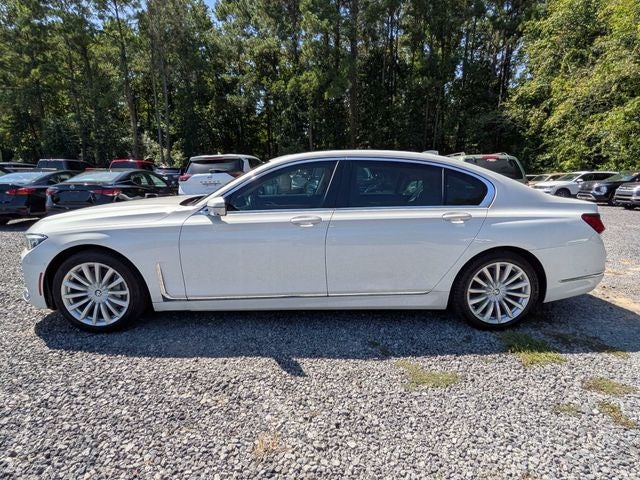 2022 BMW 7 Series 740i xDrive