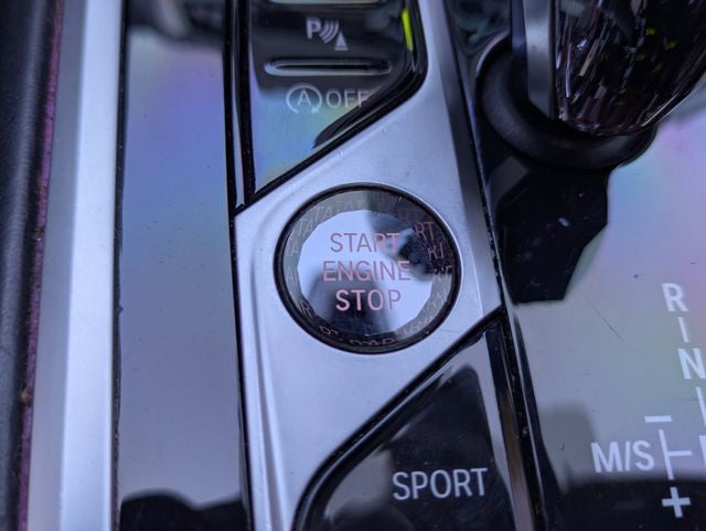 2021 BMW 8 Series 840i