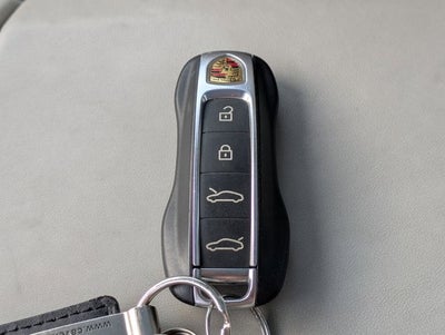 2022 Porsche Taycan Base