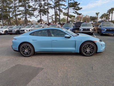 2022 Porsche Taycan Base