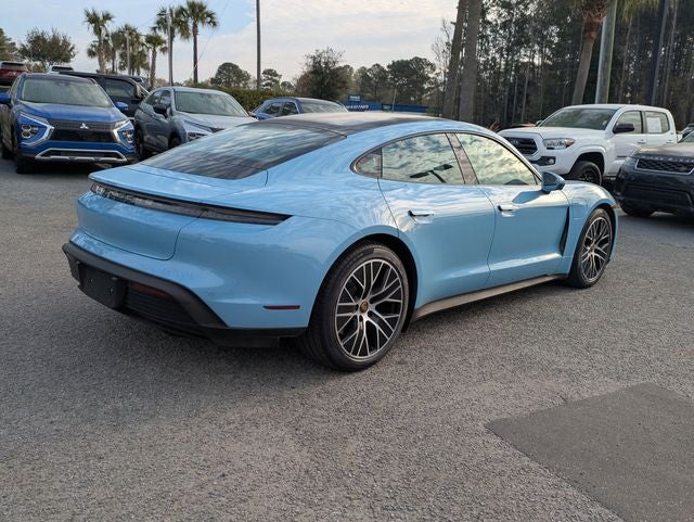 2022 Porsche Taycan Base