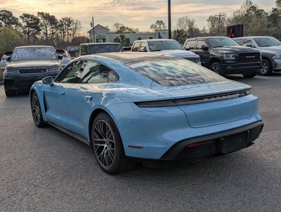 2022 Porsche Taycan Base