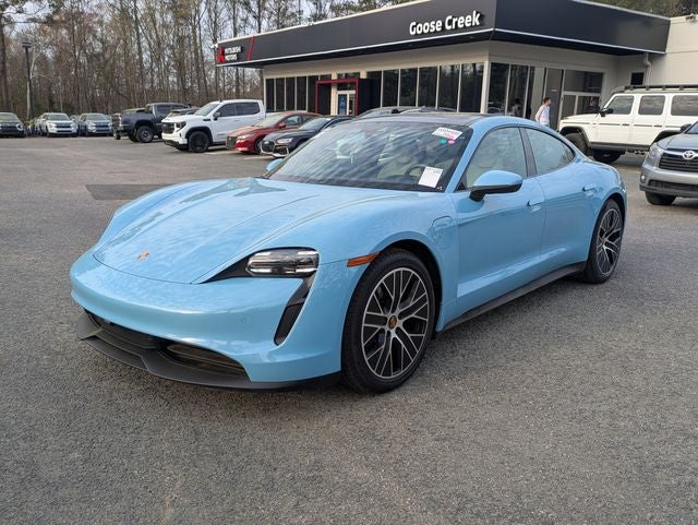 2022 Porsche Taycan Base