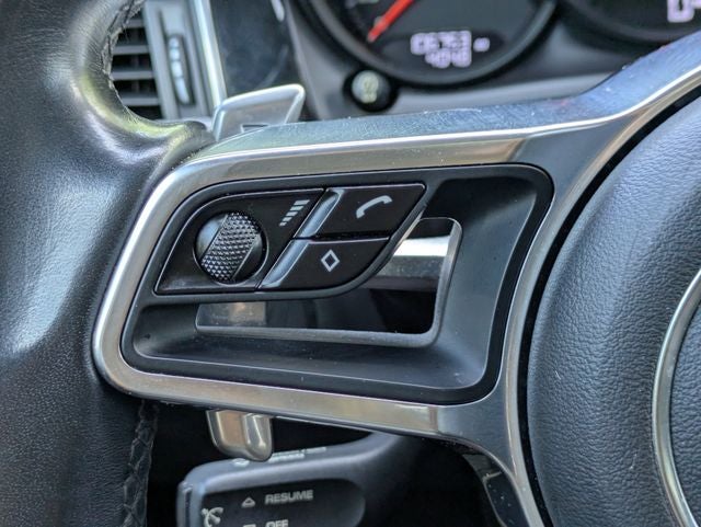 2017 Porsche Macan Base