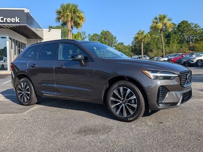 2024 Volvo XC60 B5 Plus Dark Theme