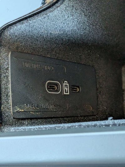 2024 Volvo XC60 B5 Plus Dark Theme