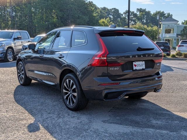 2024 Volvo XC60 B5 Plus Dark Theme